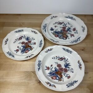 3pc Wedgwood WILLIAMSBURG POTPOURRI 1 Salad Bowl 1 Soup Bowl 1 Dinner Plate